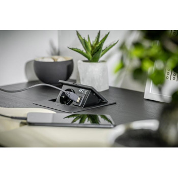 Подовжувач GTV врізний AVARO 1xSCHUKO, 2xUSB A+C WC 5W кабель 1,5 м, алюміній