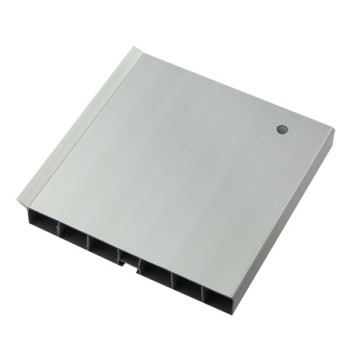 Цоколь 150mm матовое серебро 820 L-3м Thermoplast